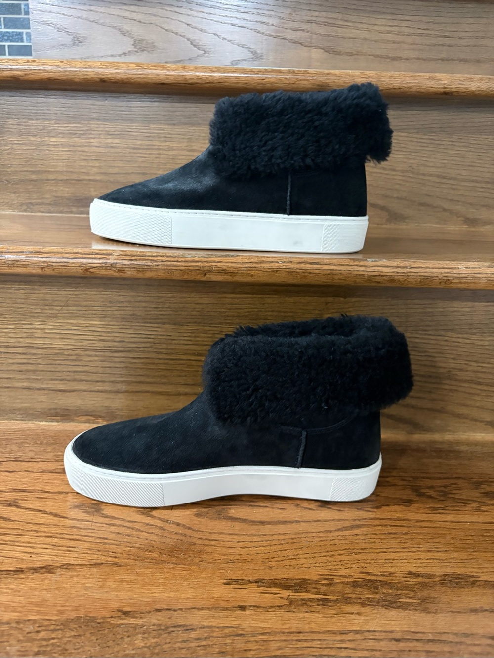 UGG Lynus High Top Suede Shearling platform Sneaker Boot